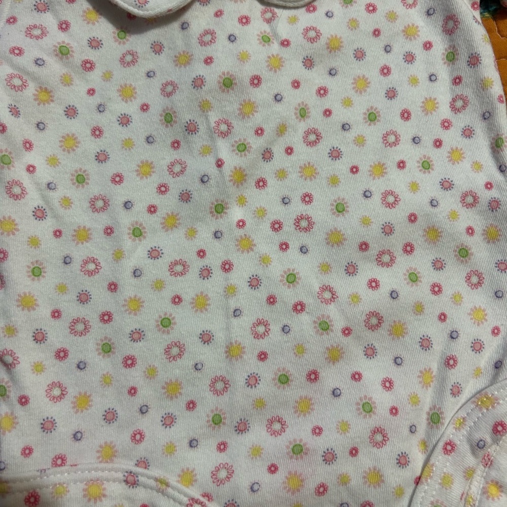 Vintage Carter’s White Floral Peter Pan Onesie Size Newborn 100% Cotton - Picture 3 of 5